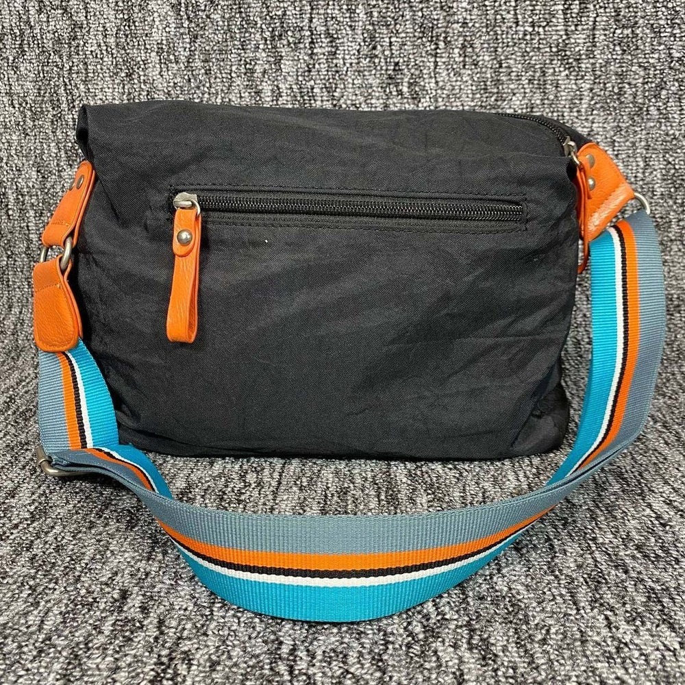 Di Viaggio Crossbody Bag Black Nylon Colorful Striped Strap Multi Pocket Travel - Picture 2 of 11